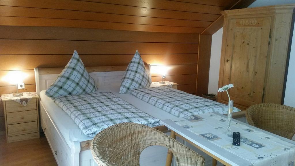 Hotel-Pension Haus Hubertus Weigendorf Pokój zdjęcie