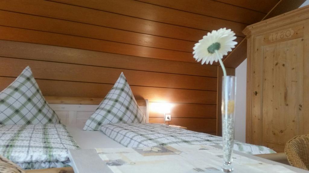 Hotel-Pension Haus Hubertus Weigendorf Pokój zdjęcie